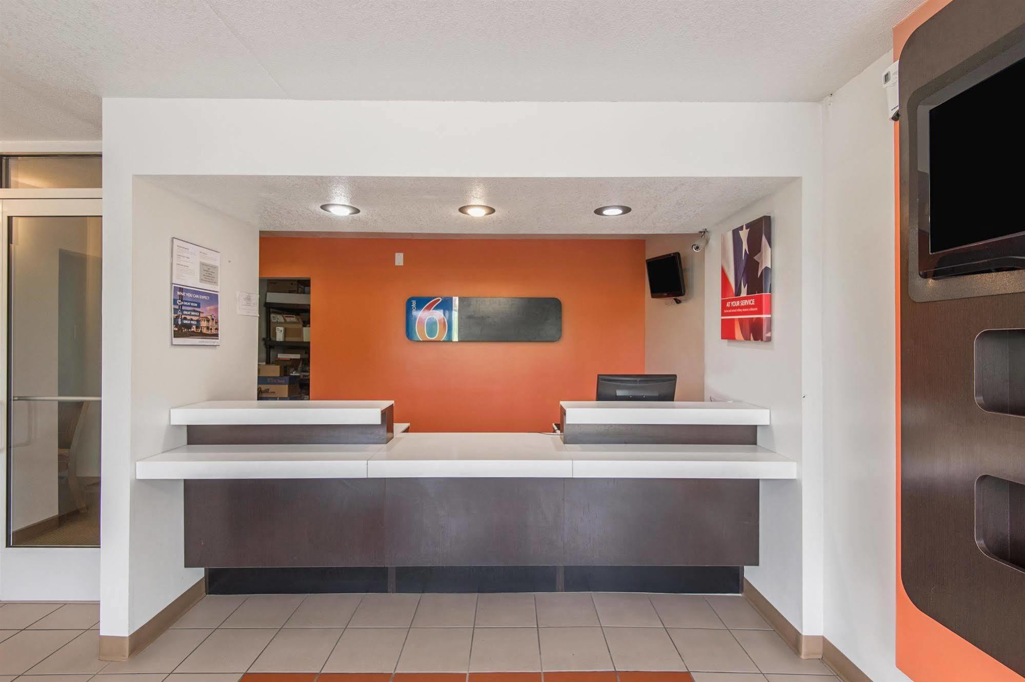 Motel 6-Overland Park, Ks Extérieur photo