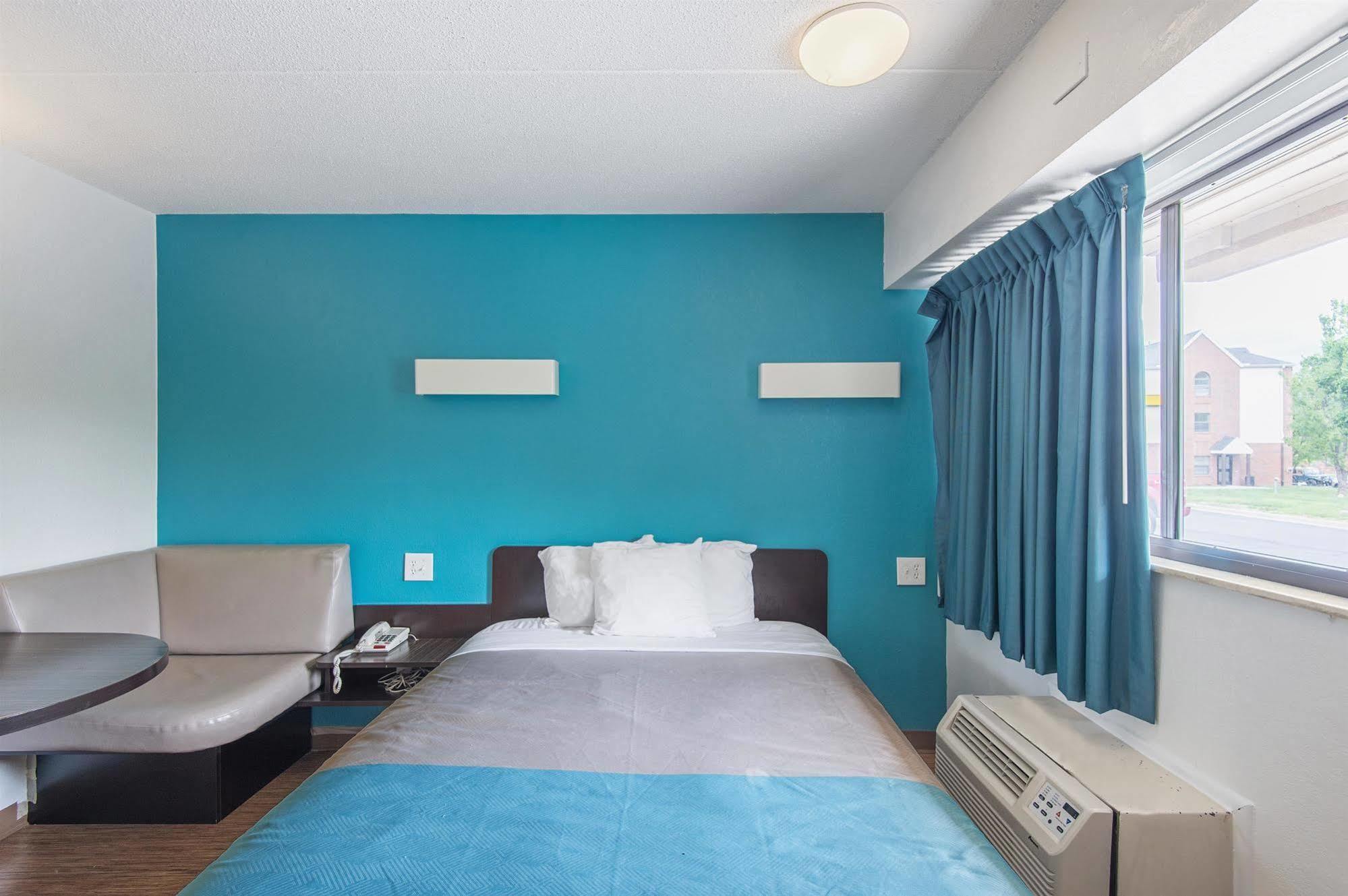 Motel 6-Overland Park, Ks Extérieur photo